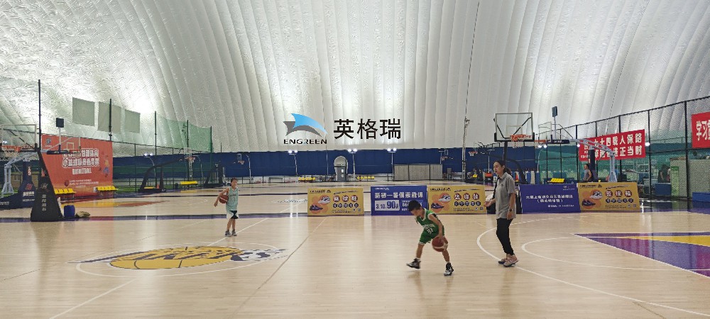 氣膜籃球館里的打球體驗(yàn)，打造IP效應(yīng)