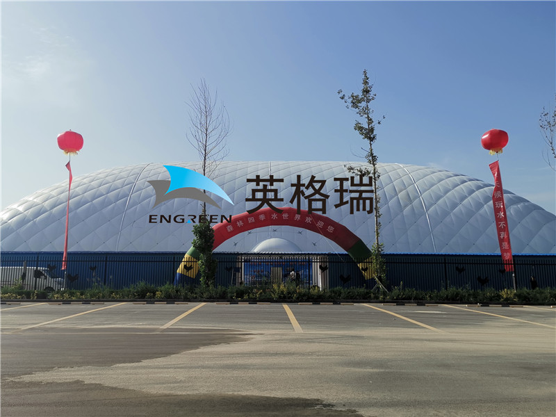 充氣吹起來(lái)的氣膜館，耗電量是不是很大呢？